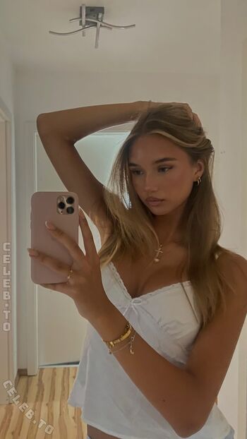 Full leaked Finja hnb private onlyfans photo