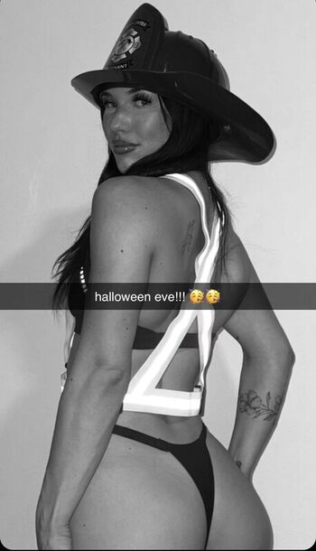 Full leaked Fiona mae page private onlyfans photo