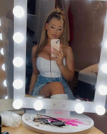 Full leaked Fiona wiley private onlyfans photo