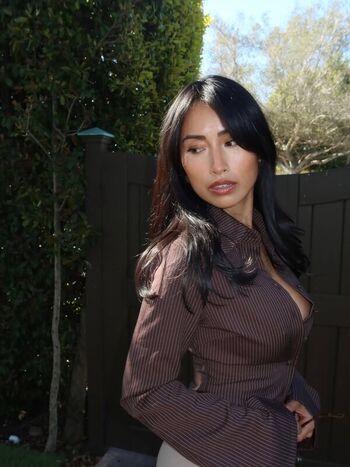 Full leaked Fionaleona private onlyfans photo