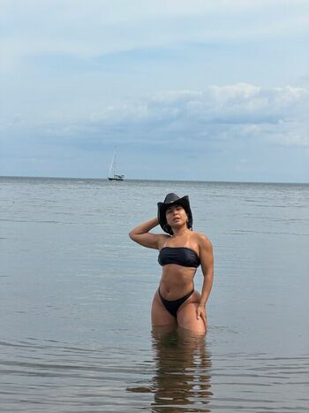 Full leaked Fitbyesma private onlyfans photo