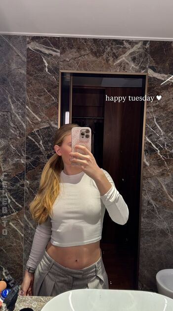 Full leaked Fitbyhannaah private onlyfans photo