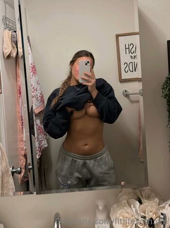 Full leaked Fitlifewith em  page private onlyfans photo