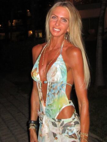 Full leaked Fitnessandfridays private onlyfans photo