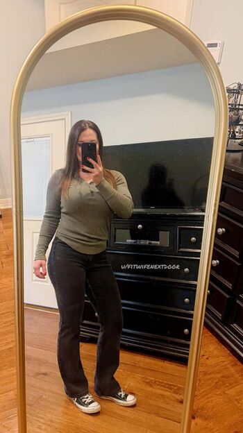 Full leaked Fitwifenextdoor private onlyfans photo