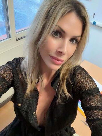 Full leaked Fk hard private onlyfans photo