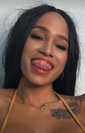Full leaked Flaquitabella private onlyfans photo