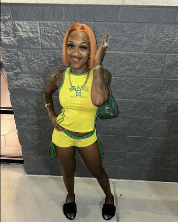 Full leaked Flawdapeachess private onlyfans photo