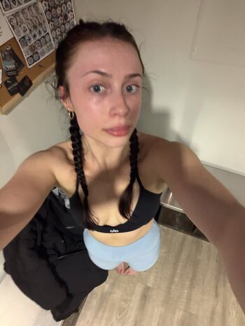 Full leaked Fleabagfreak private onlyfans photo