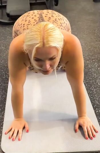 Full leaked Flexible beauties private onlyfans photo