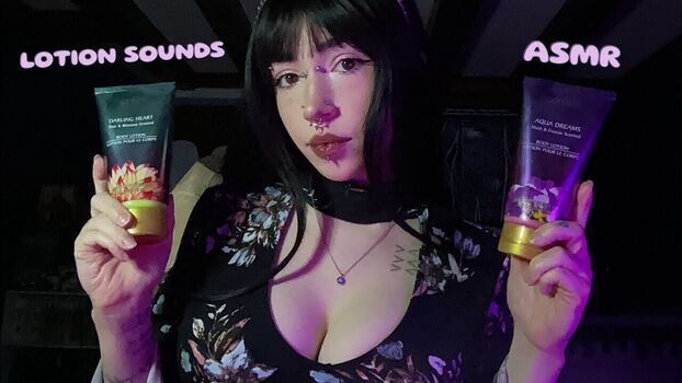 Full leaked Flodaasmr private onlyfans photo