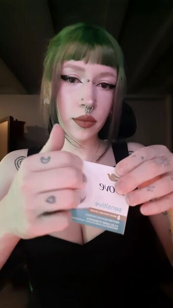 Full leaked Flodaasmr private onlyfans photo