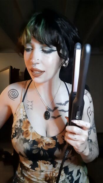 Full leaked Flodaasmr private onlyfans photo
