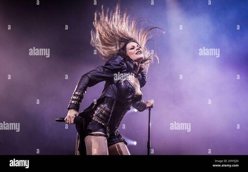 Full leaked Floor jansen private onlyfans photo