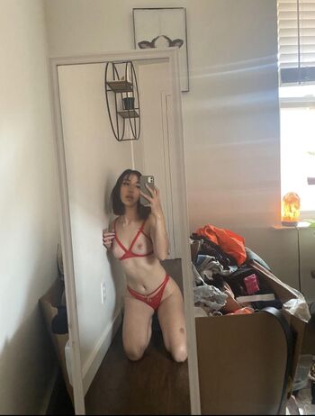 Full leaked Floranofauna private onlyfans photo