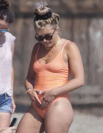 Florence Pugh