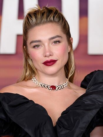 Full leaked Florence pugh  page private onlyfans photo