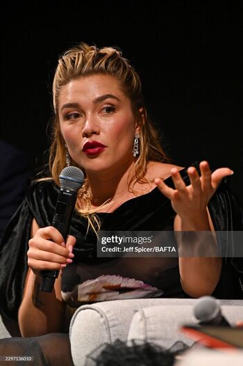 Full leaked Florence pugh  page private onlyfans photo