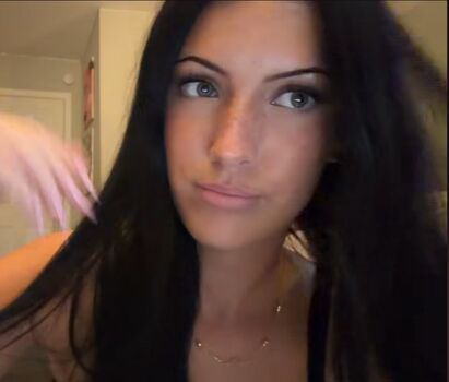 Full leaked Flowerbomb asmr private onlyfans photo