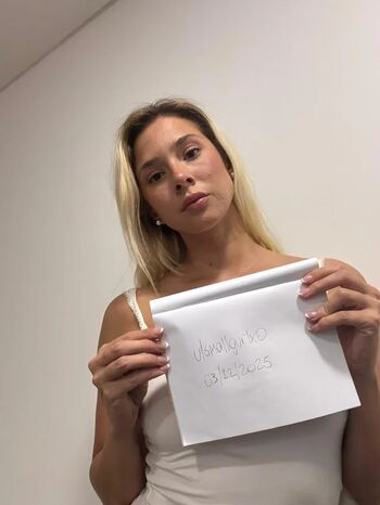 Full leaked Fluffylittleprincess private onlyfans photo