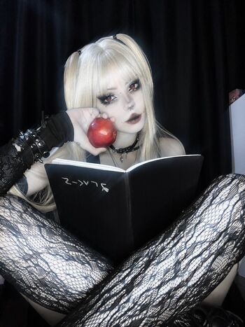 Full leaked Flutterow private onlyfans photo