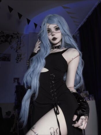 Full leaked Flutterow private onlyfans photo