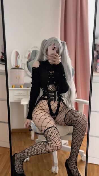 Full leaked Foggycat private onlyfans photo