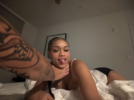 Full leaked Foreigntrinnn rapper private onlyfans photo