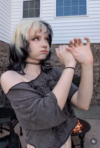 Full leaked Foxgirl allie private onlyfans photo