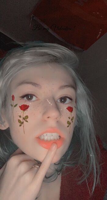 Full leaked Foxxxykitten private onlyfans photo