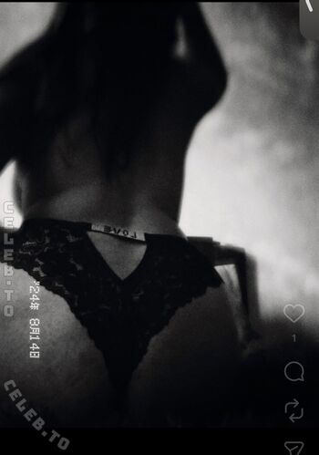 Full leaked Foxyone offziell private onlyfans photo