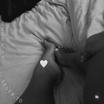 Full leaked Foxyone offziell private onlyfans photo