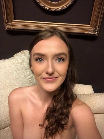 Full leaked Foxyopheliaa private onlyfans photo
