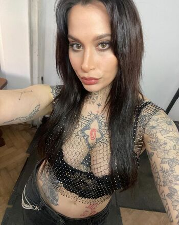 Full leaked Fpemilena private onlyfans photo