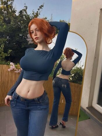 Full leaked Fraaoula private onlyfans photo