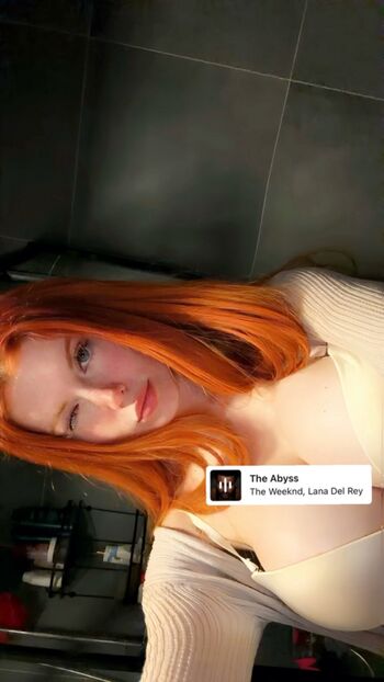 Full leaked Fraaoula private onlyfans photo