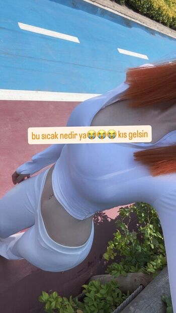 Full leaked Fraaoula private onlyfans photo