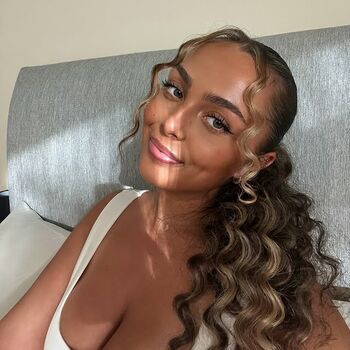 Full leaked Franditellaa private onlyfans photo