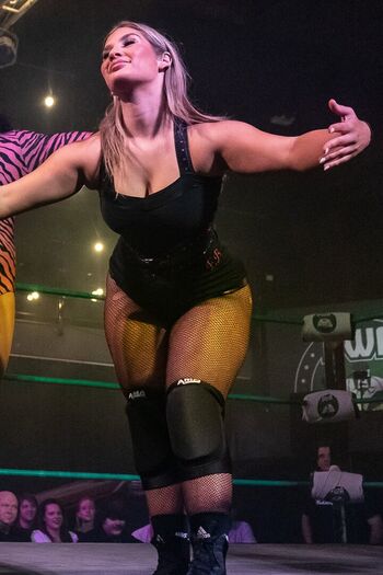 Full leaked Frankie b page private onlyfans photo