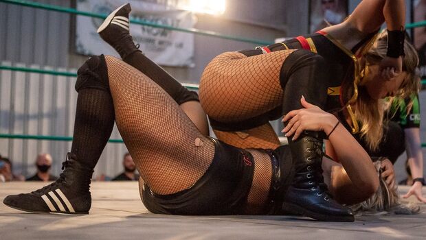 Full leaked Frankie b page private onlyfans photo