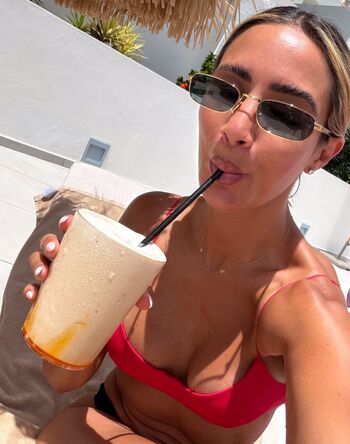 Full leaked Frankie bridge page private onlyfans photo