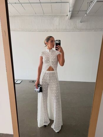 Full leaked Frankie bridge page private onlyfans photo