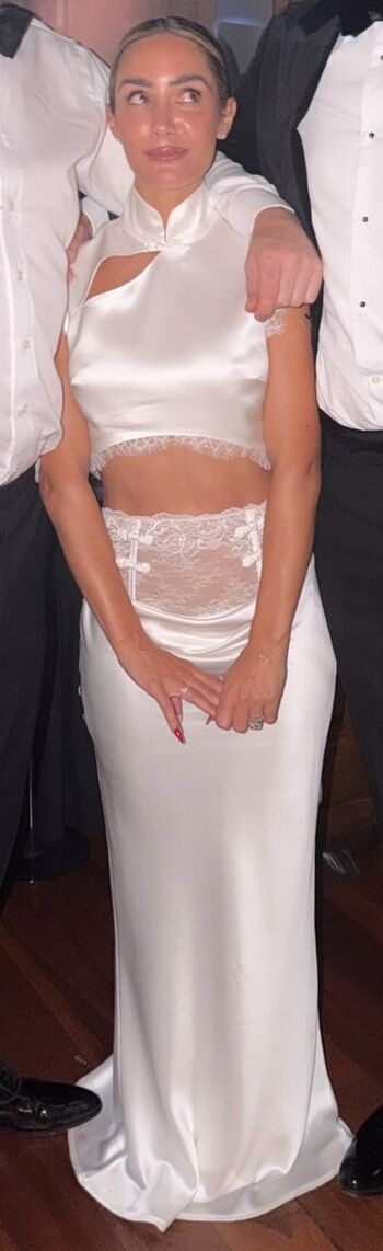 Full leaked Frankie bridge page private onlyfans photo