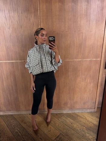 Full leaked Frankie bridge page private onlyfans photo