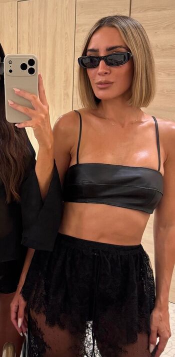 Full leaked Frankie bridge private onlyfans photo