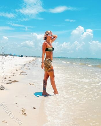 Full leaked Franzissel private onlyfans photo