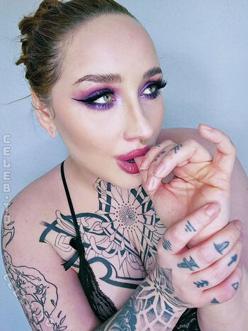 Full leaked Frau kopf private onlyfans photo