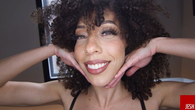 Full leaked Frecklemonade private onlyfans photo