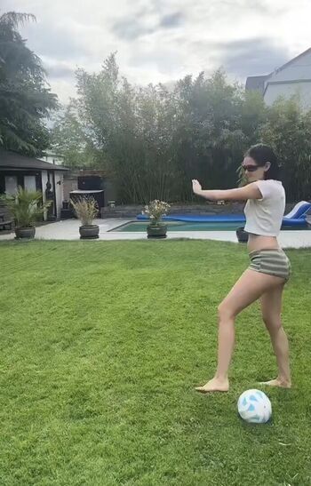 Full leaked Freckles asmr private onlyfans photo