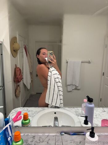 Full leaked Freeraynarose  page private onlyfans photo